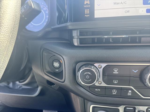 new 2025 Jeep Gladiator car, priced at $41,180