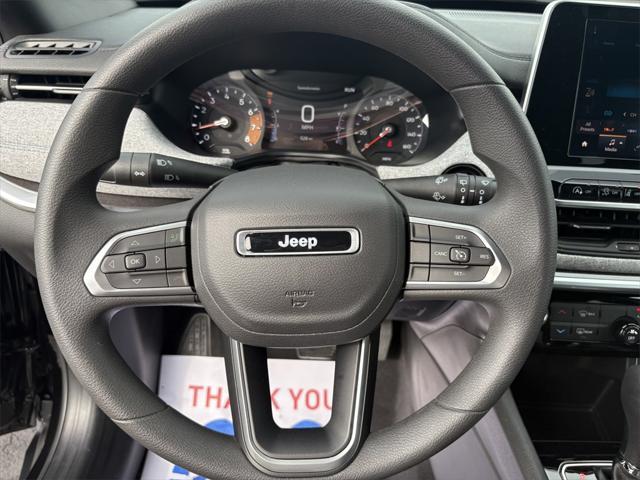 new 2025 Jeep Compass car, priced at $29,090