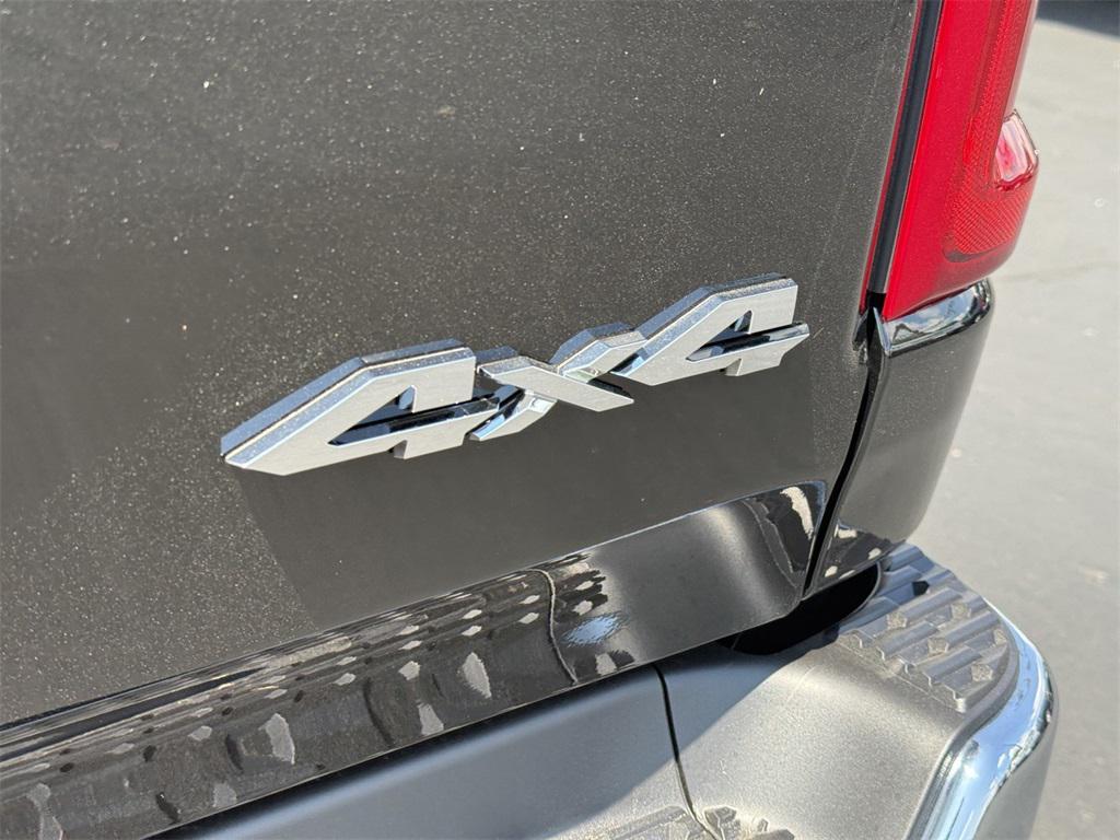 new 2025 Ram 1500 car, priced at $44,051
