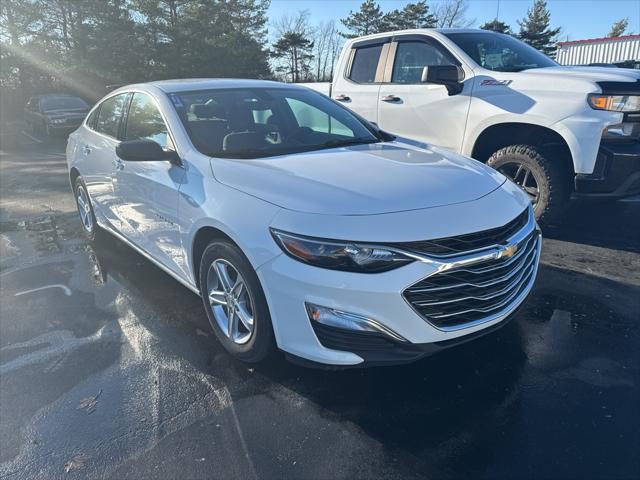 used 2021 Chevrolet Malibu car, priced at $17,274