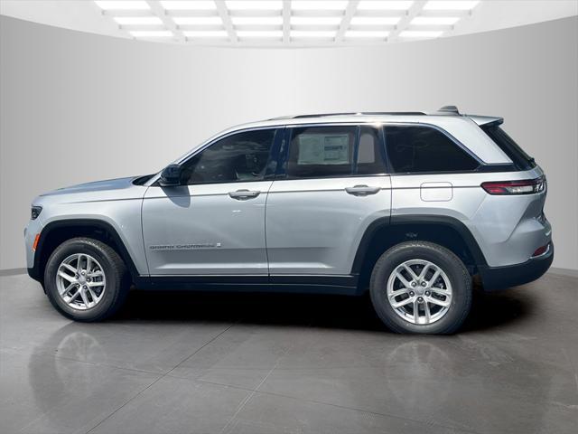 new 2024 Jeep Grand Cherokee car, priced at $33,353