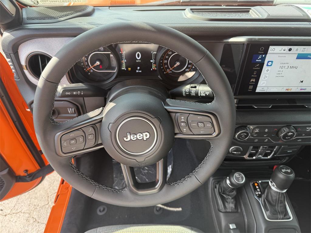 new 2025 Jeep Wrangler car, priced at $45,264