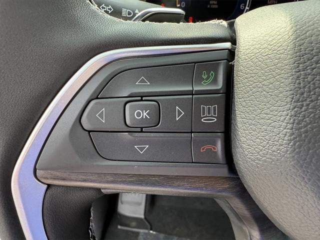 new 2025 Jeep Grand Cherokee car, priced at $41,131