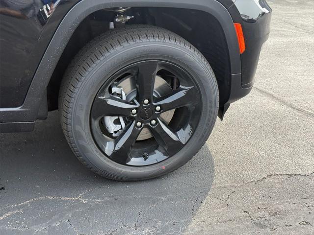 new 2025 Jeep Grand Cherokee L car, priced at $48,262