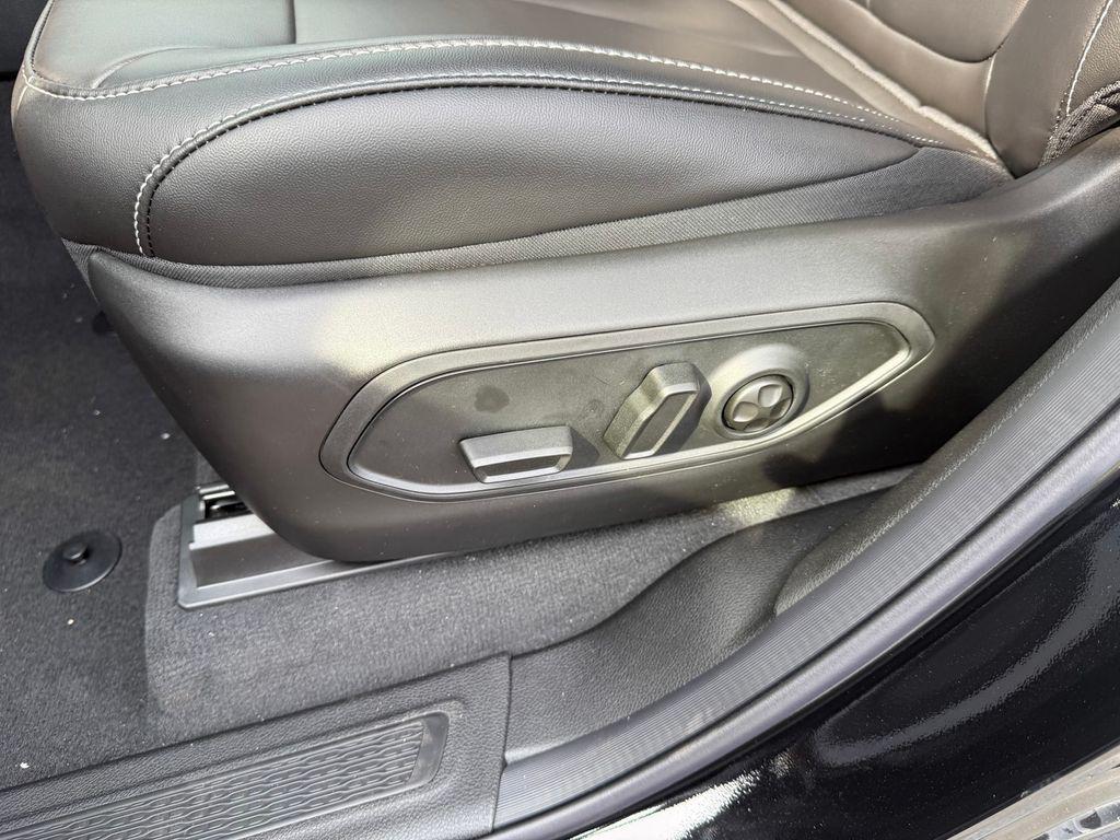 new 2025 Jeep Grand Cherokee L car, priced at $45,497