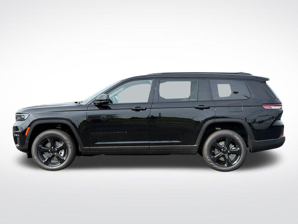 new 2025 Jeep Grand Cherokee L car, priced at $45,497