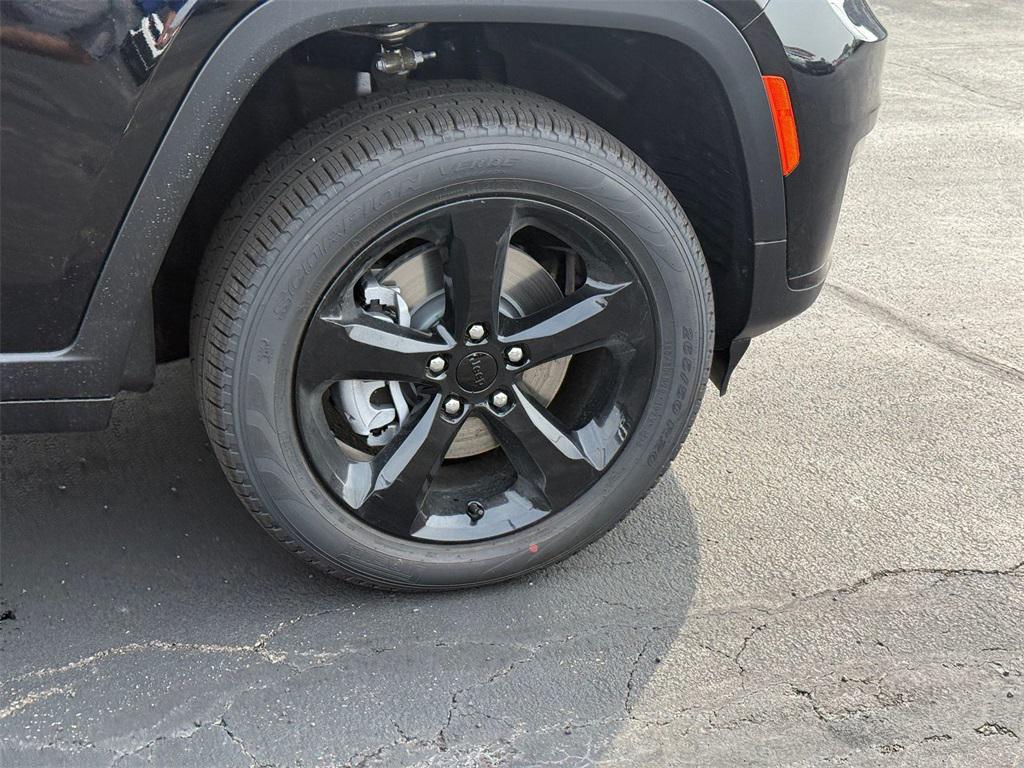 new 2025 Jeep Grand Cherokee L car, priced at $48,497