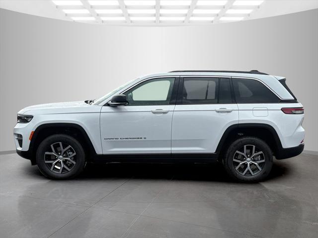 new 2025 Jeep Grand Cherokee car, priced at $40,536