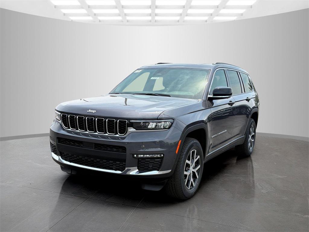 new 2025 Jeep Grand Cherokee L car, priced at $48,671