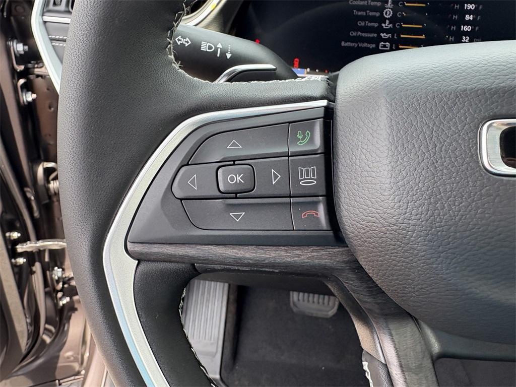 new 2025 Jeep Grand Cherokee L car, priced at $48,671