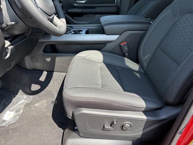 new 2025 Ram 1500 car, priced at $45,262