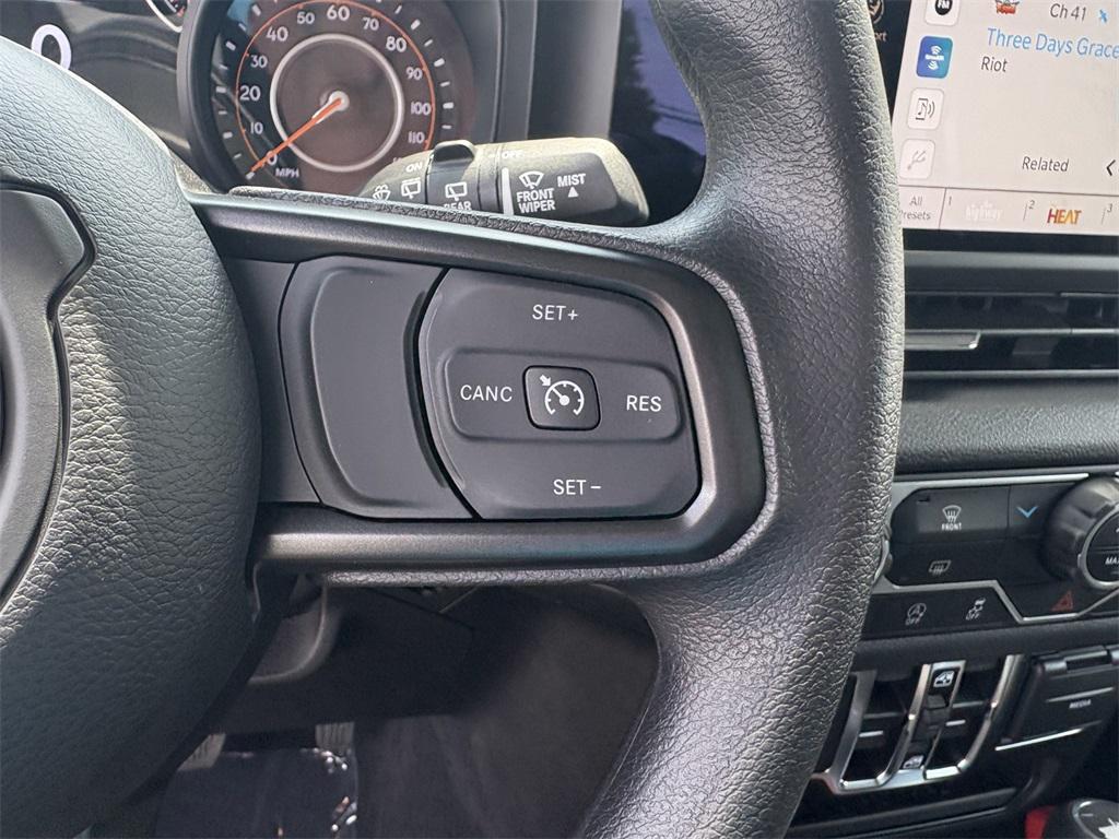new 2025 Jeep Wrangler car, priced at $38,614