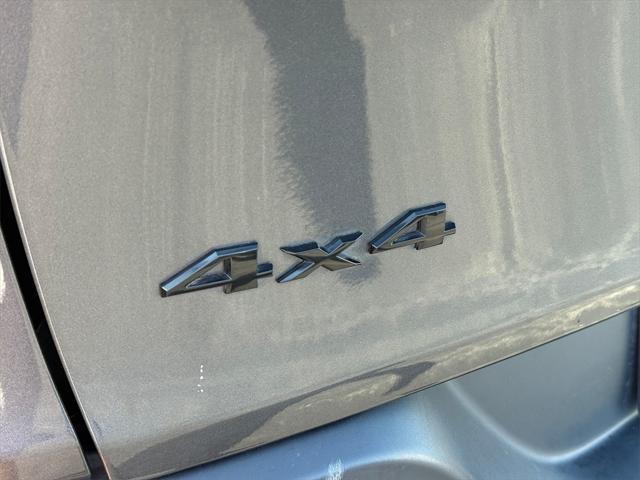 used 2015 Jeep Cherokee car, priced at $7,000