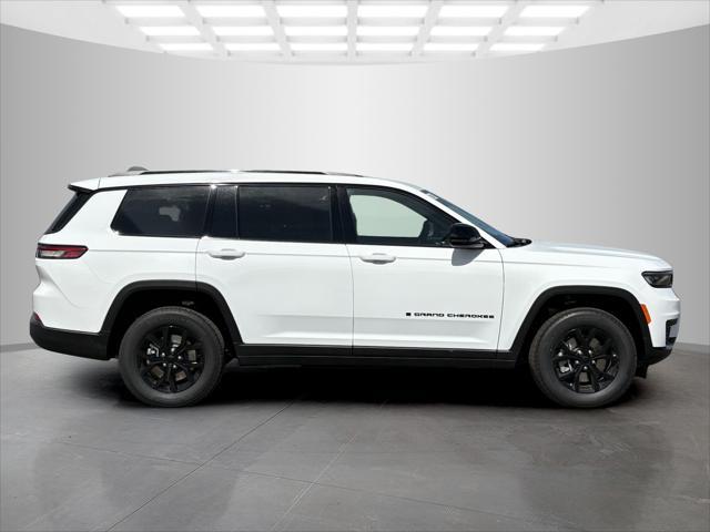 new 2025 Jeep Grand Cherokee L car, priced at $44,477