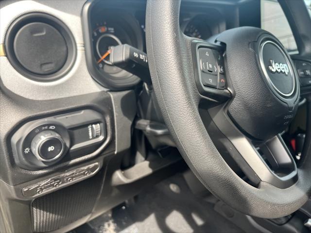 new 2025 Jeep Wrangler car, priced at $38,849