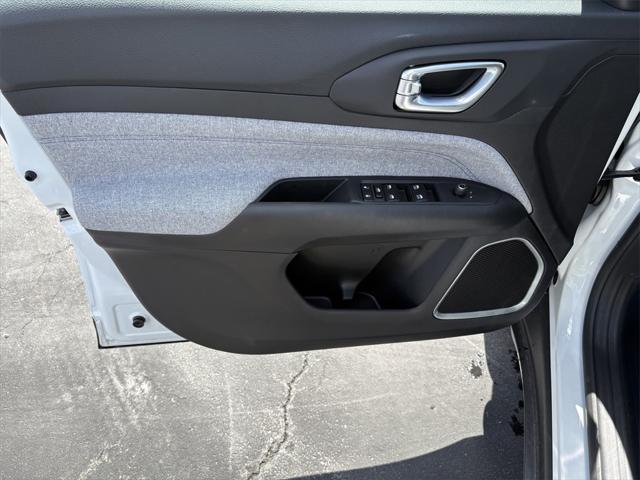 new 2025 Jeep Compass car, priced at $27,495