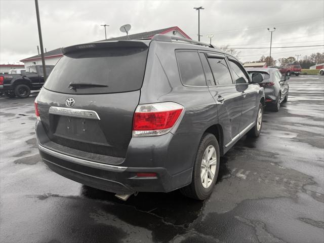 used 2013 Toyota Highlander car, priced at $13,810