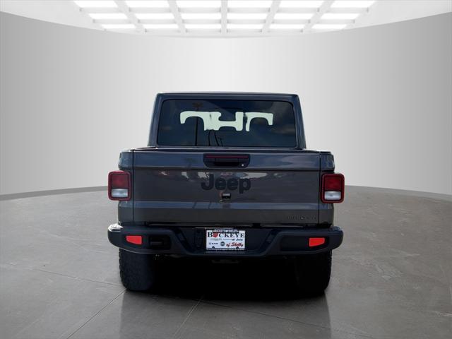 new 2025 Jeep Gladiator car, priced at $45,197