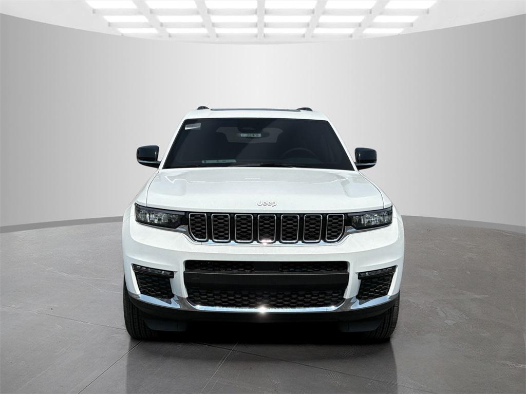 new 2025 Jeep Grand Cherokee L car, priced at $43,608