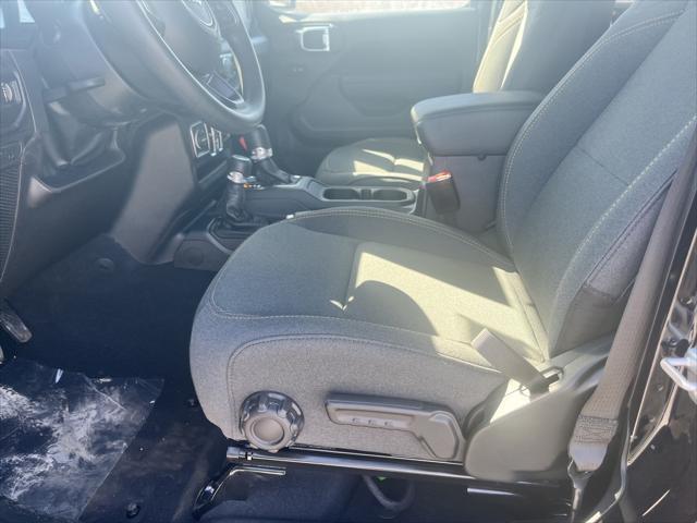 new 2025 Jeep Wrangler car, priced at $38,849