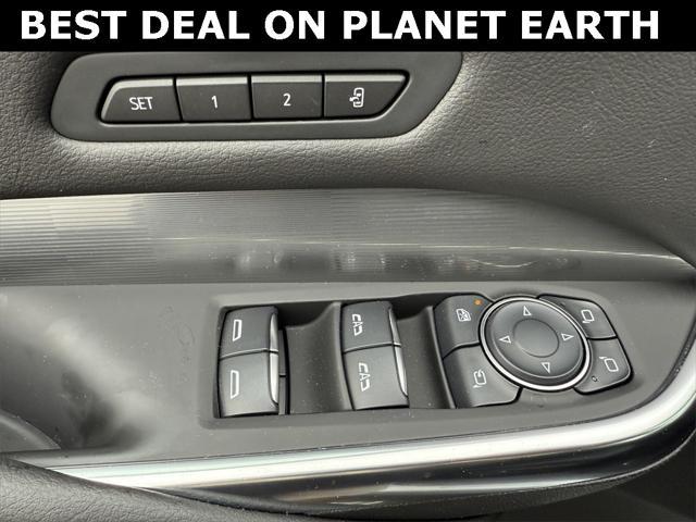 used 2025 Cadillac XT4 car, priced at $40,500