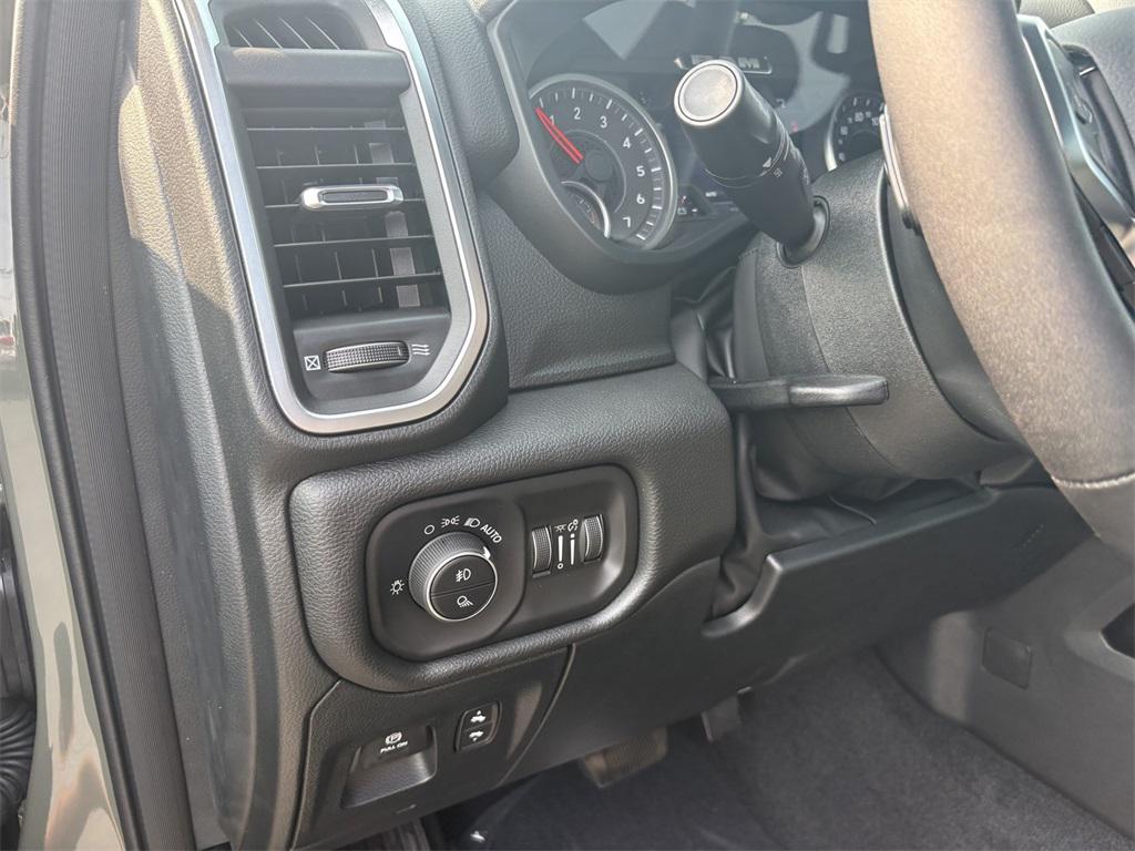 new 2025 Ram 1500 car, priced at $45,045