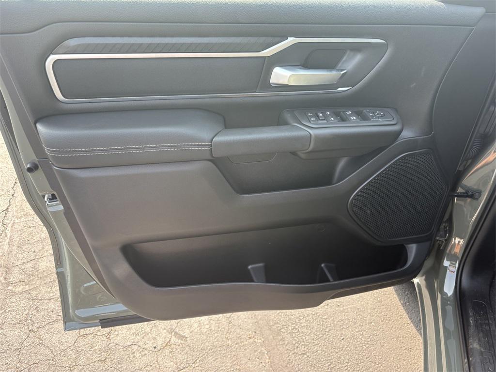 new 2025 Ram 1500 car, priced at $45,045