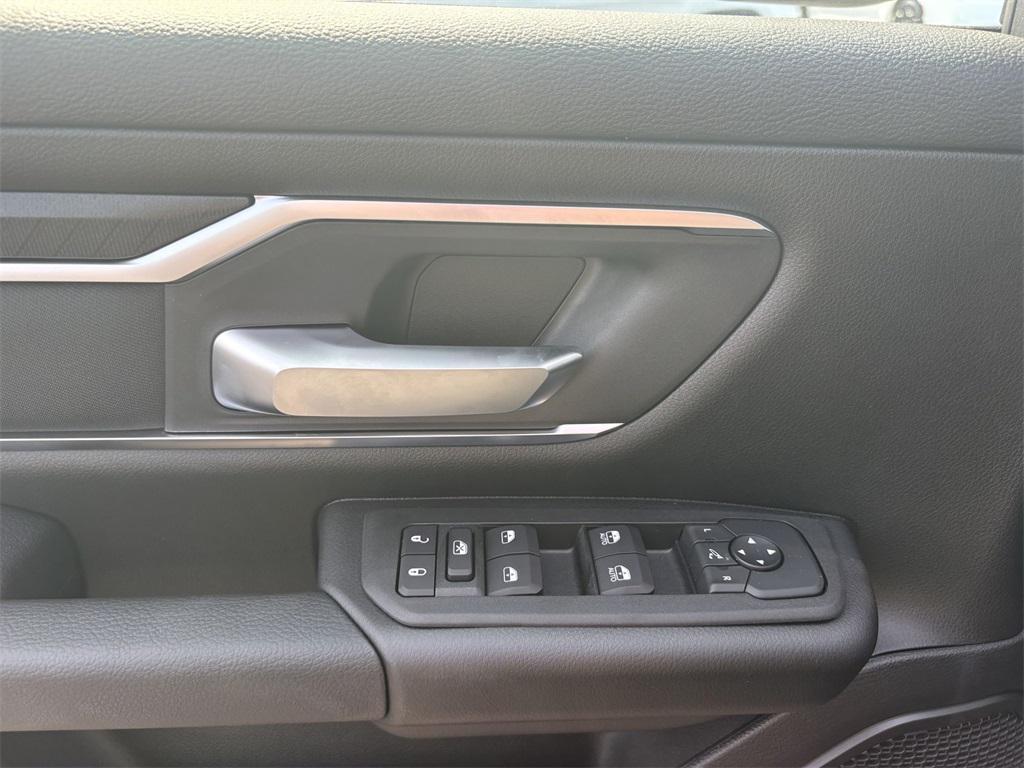 new 2025 Ram 1500 car, priced at $45,045