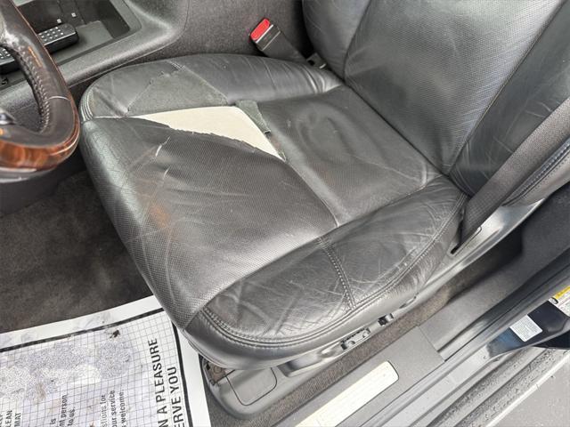 used 2011 GMC Yukon car, priced at $8,000