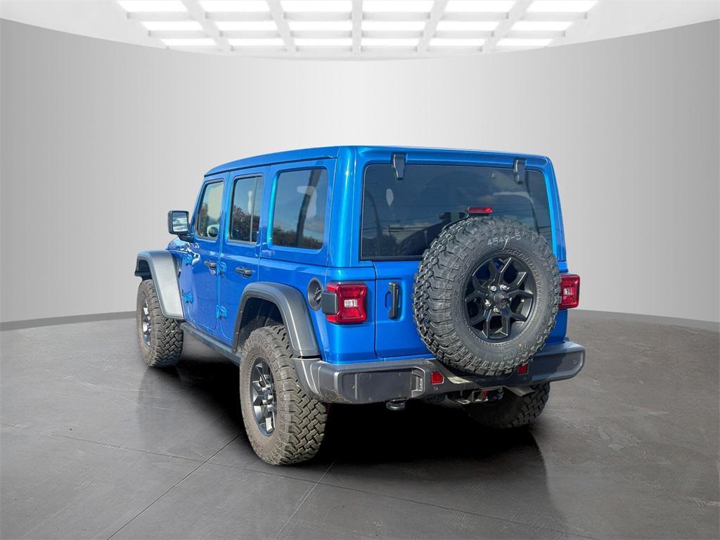 new 2025 Jeep Wrangler car, priced at $48,176