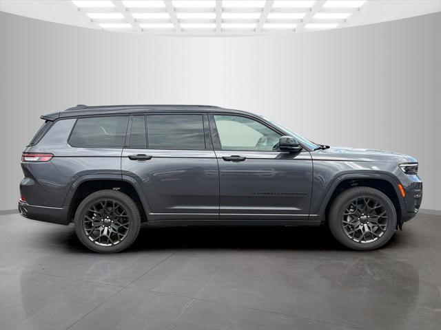 new 2025 Jeep Grand Cherokee L car, priced at $61,651