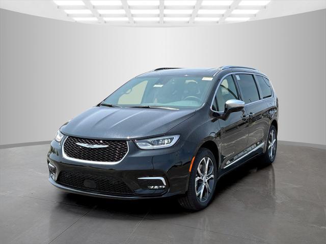 new 2025 Chrysler Pacifica car, priced at $56,404