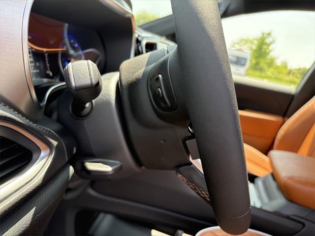 new 2025 Chrysler Pacifica car, priced at $56,404