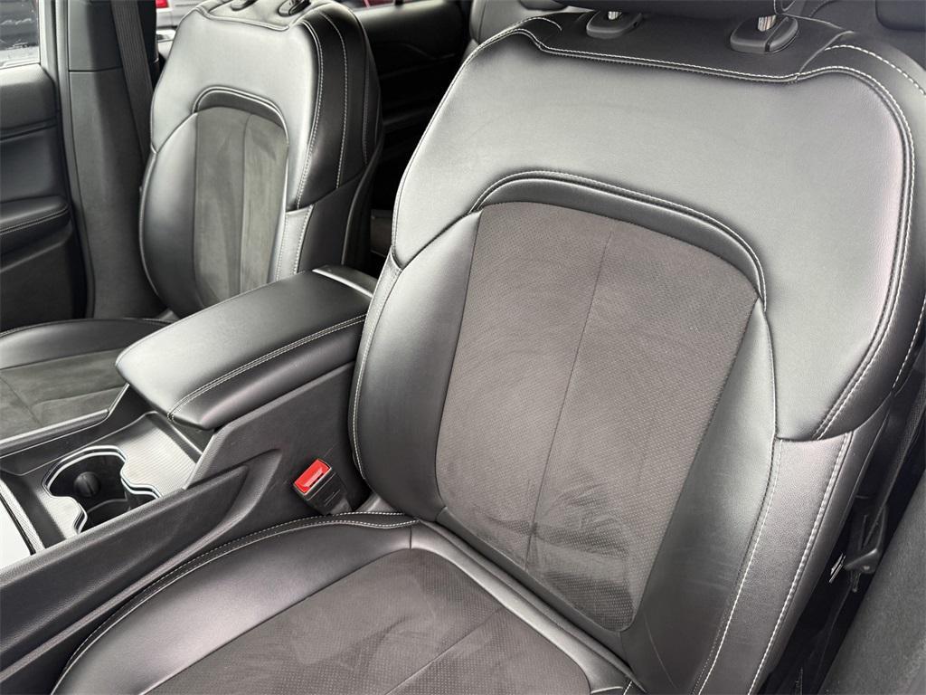 used 2024 Jeep Grand Cherokee L car, priced at $31,750
