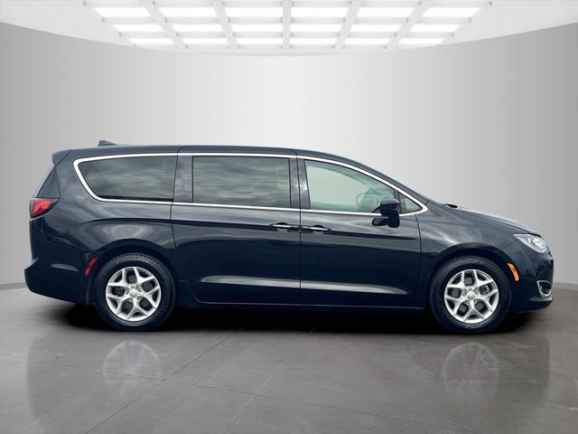 used 2018 Chrysler Pacifica car, priced at $18,250