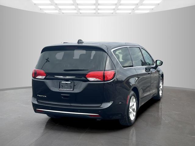 used 2018 Chrysler Pacifica car, priced at $18,250