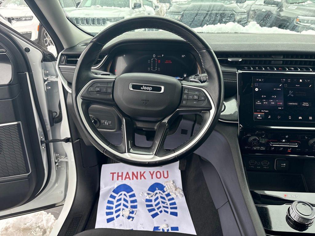 used 2022 Jeep Grand Cherokee car, priced at $27,750