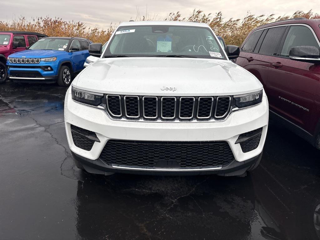 used 2022 Jeep Grand Cherokee car, priced at $28,750
