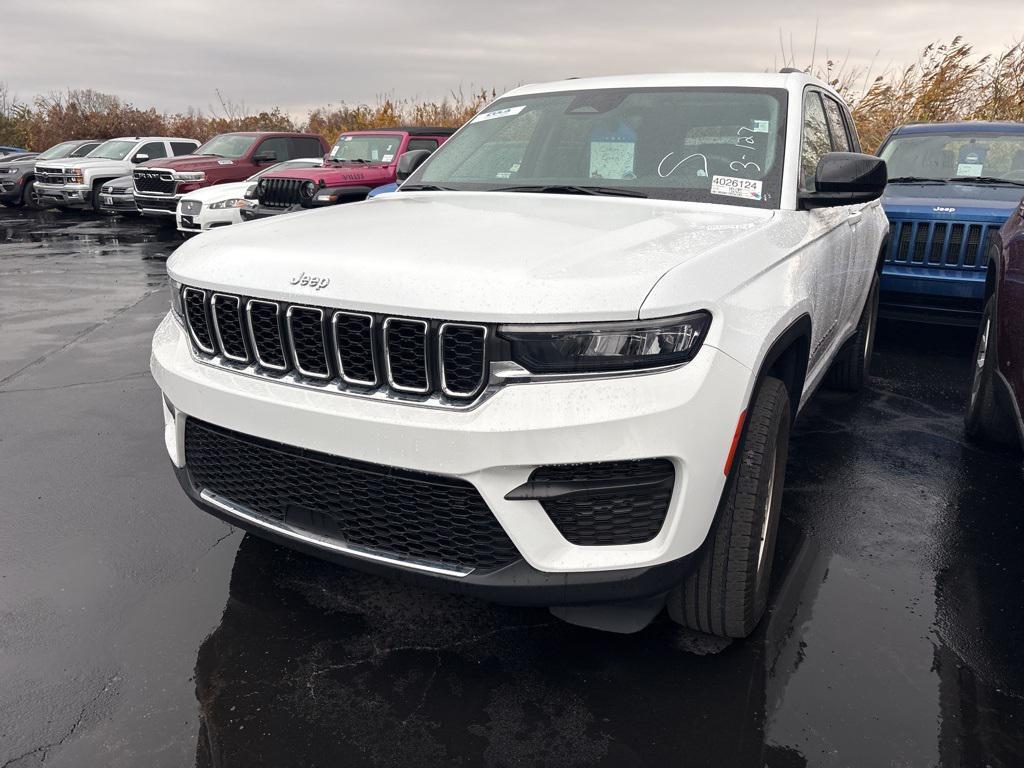 used 2022 Jeep Grand Cherokee car, priced at $28,750