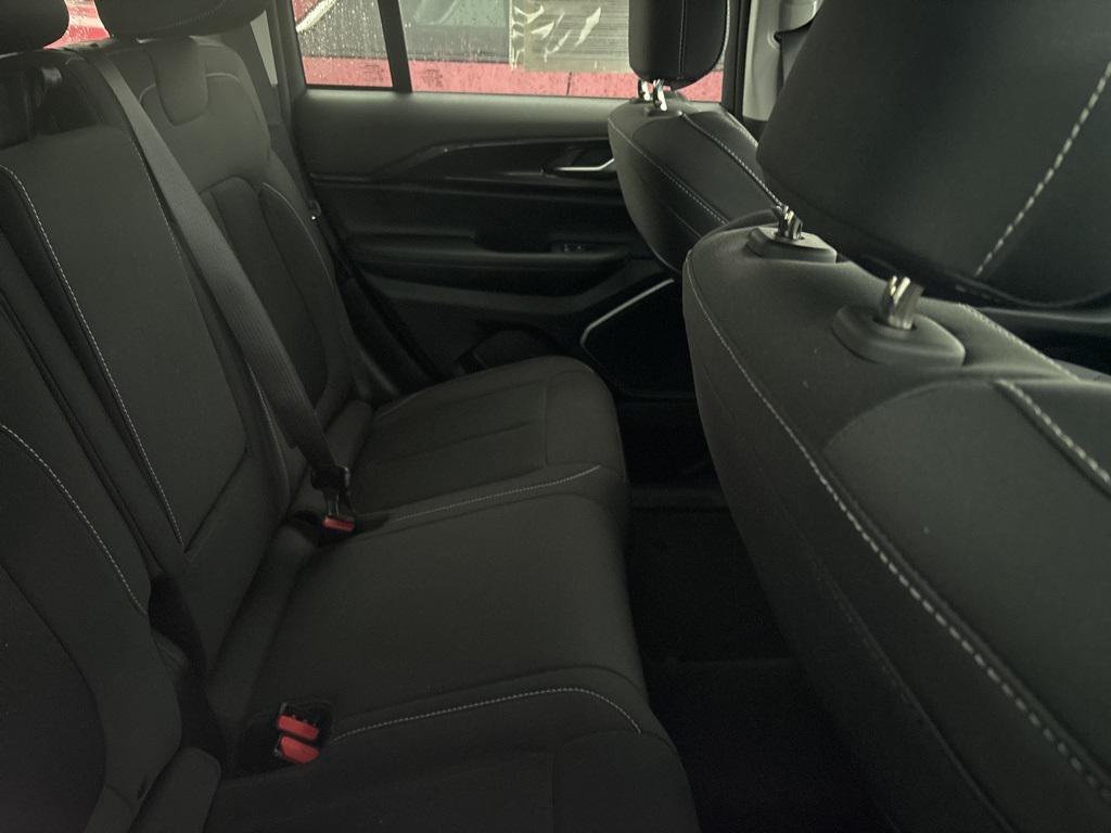 used 2022 Jeep Grand Cherokee car, priced at $28,750