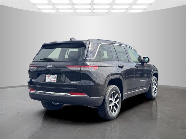 new 2024 Jeep Grand Cherokee car, priced at $38,735