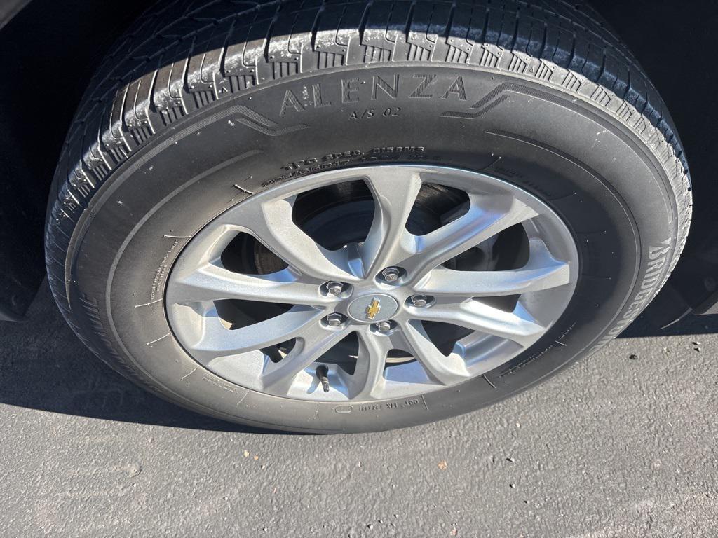 used 2021 Chevrolet Equinox car, priced at $19,750