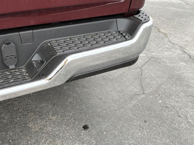 new 2025 Ram 1500 car, priced at $45,507