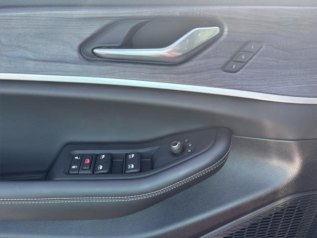 new 2025 Jeep Grand Cherokee L car, priced at $42,922