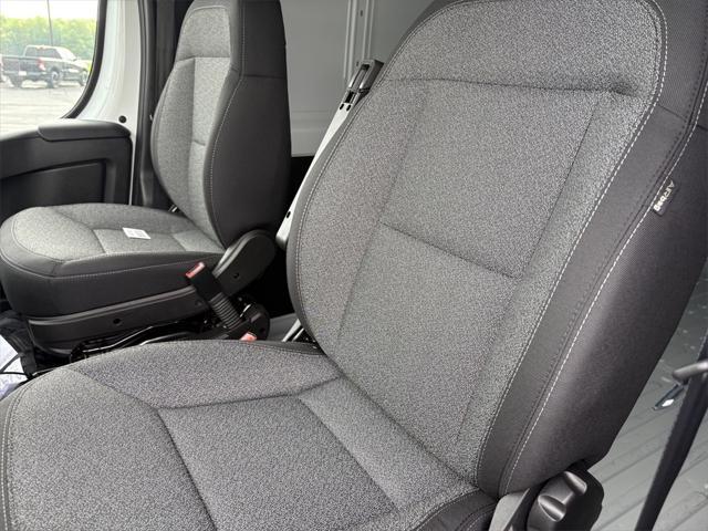new 2025 Ram ProMaster 1500 car, priced at $47,368