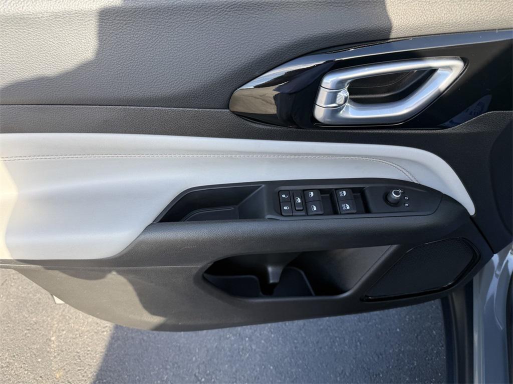 used 2022 Jeep Compass car, priced at $23,500