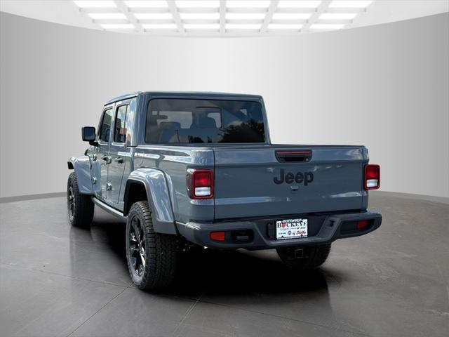 new 2025 Jeep Gladiator car, priced at $43,180