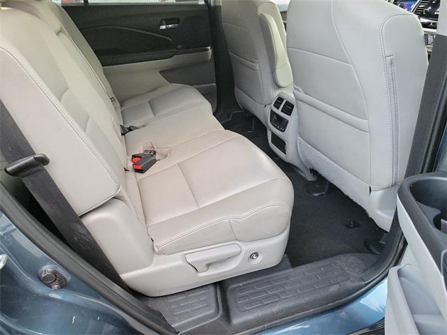 used 2022 Honda Pilot car, priced at $33,599