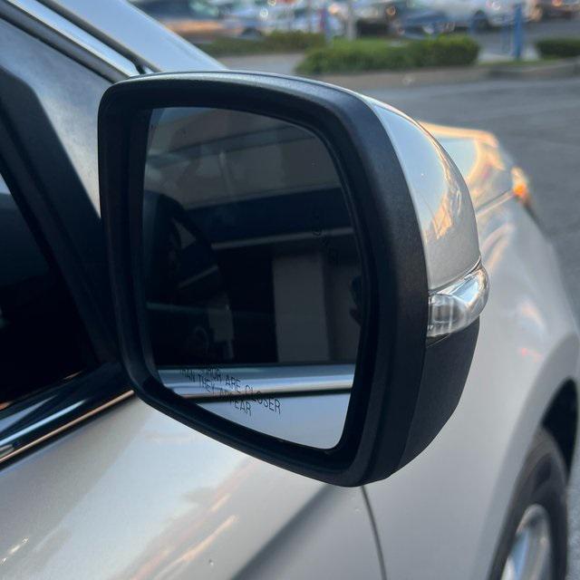 used 2019 Ford Edge car, priced at $14,286