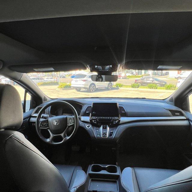 used 2023 Honda Odyssey car, priced at $35,998